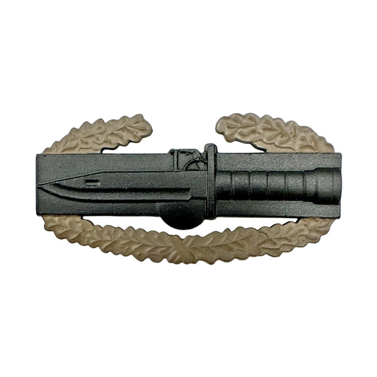 Master Combat  Action Full size C.A.B. 1 AWD Brown Wreath Full Size Black Metal - Sta-Brite Insignia Inc.