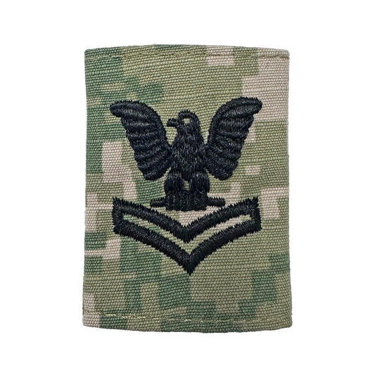 U.S. Navy New NWU Type III Parka Loop E5 Petty Officer Second Class Rank