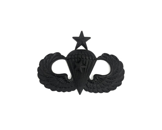 U.S. Army Combat Parachutists (Jump Wings) 1 Jump Senior STA-BRITE® BLACK Metal Pin-on Badge