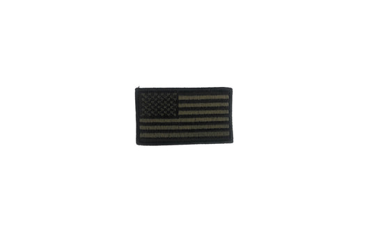 U.S. Army Flag Regular O.D. Black Boarder with Hook fastener.